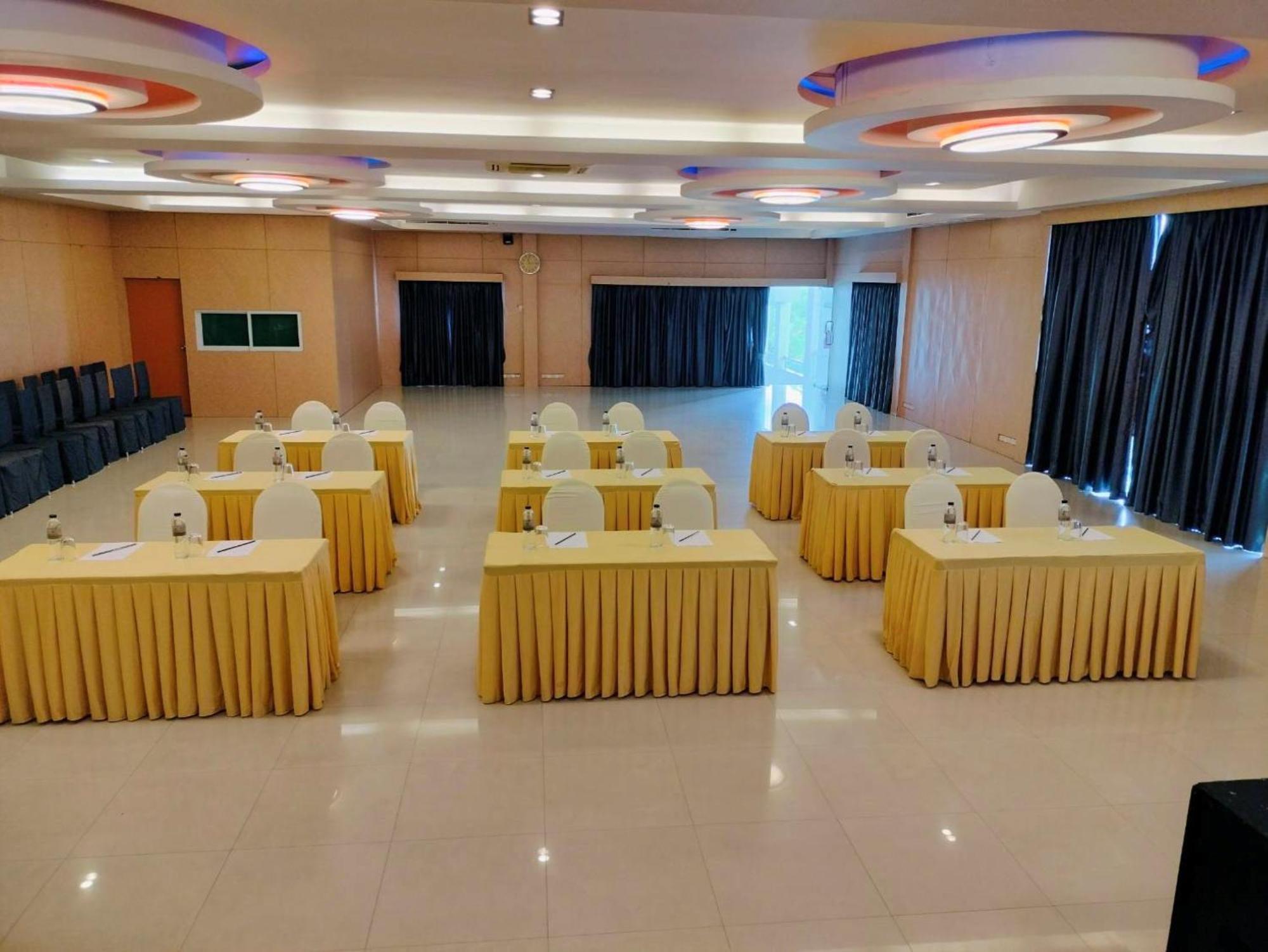 Dragon Beach Resort , Jomtien Beach Pattaya المظهر الخارجي الصورة