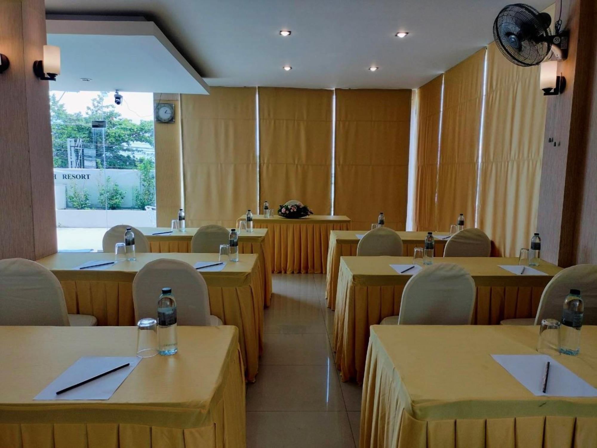 Dragon Beach Resort , Jomtien Beach Pattaya المظهر الخارجي الصورة